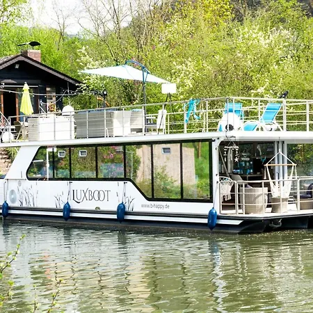 Hausboot Schleuseninsel Botel *
