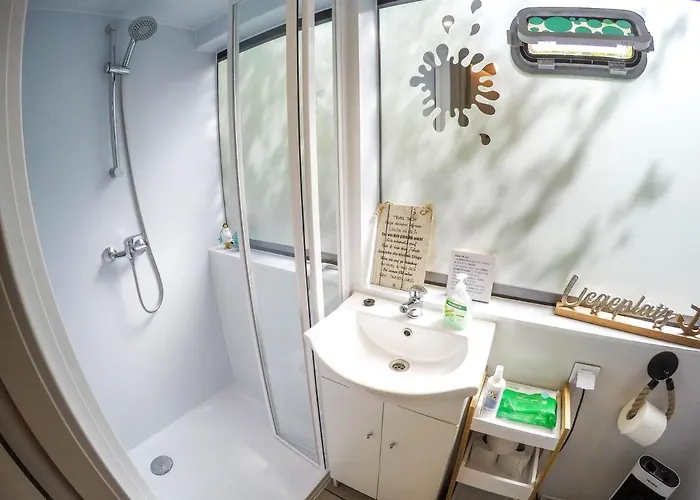 Hausboot Schleuseninsel Lahnstein