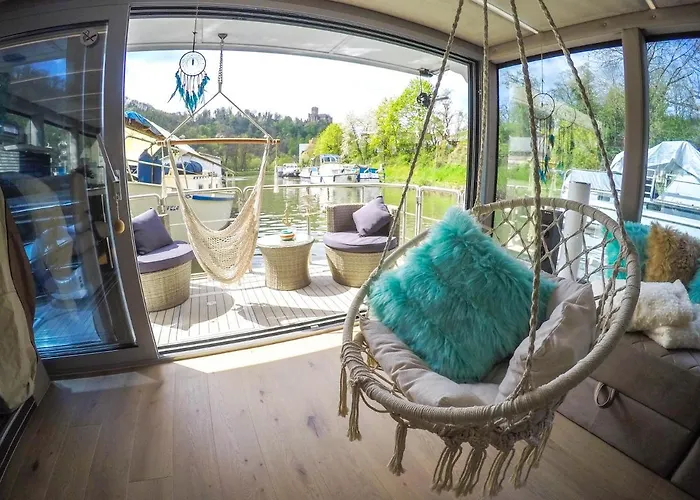 Hausboot Schleuseninsel Botel *